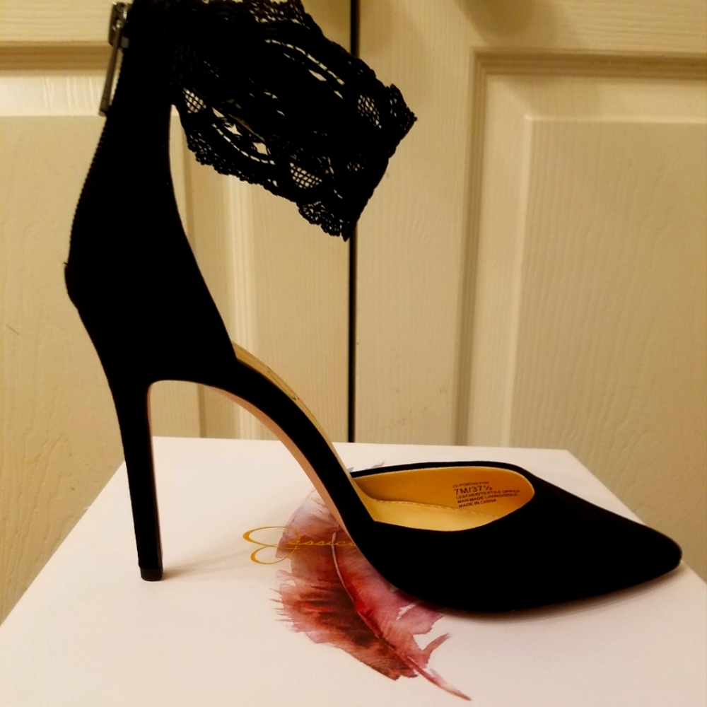 Jessica Simpson Portalynn Heels
